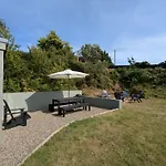 Dom wakacyjny 4-bed With Woodburning Stove,short Stroll To The Along A Quiet Country Lane