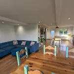 4-bed With Woodburning Stove,short Stroll To The Along A Quiet Country Lane Dom wakacyjny Ballyvaldon
